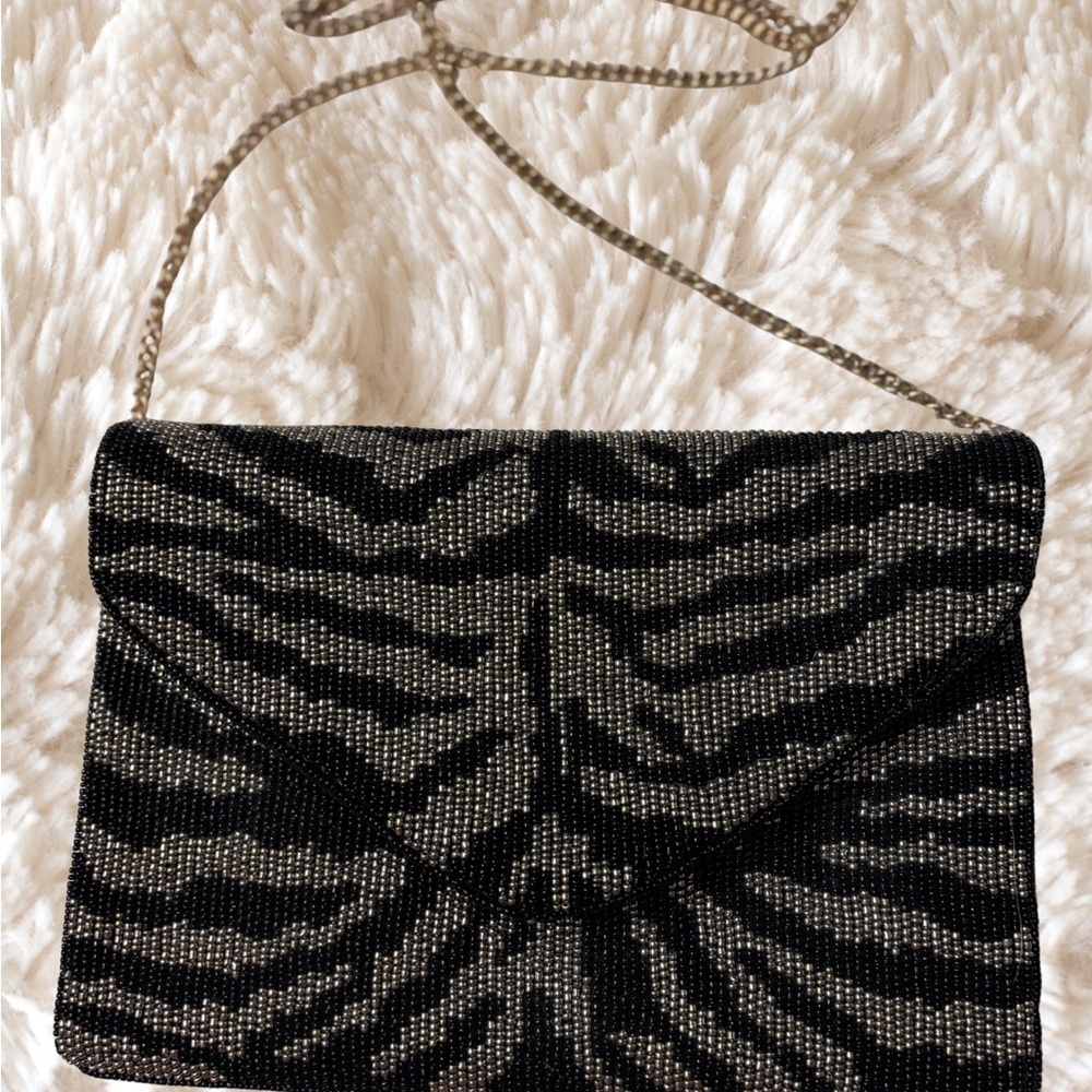 Elegant Black and Gray Clutch - Picture 5 of 7